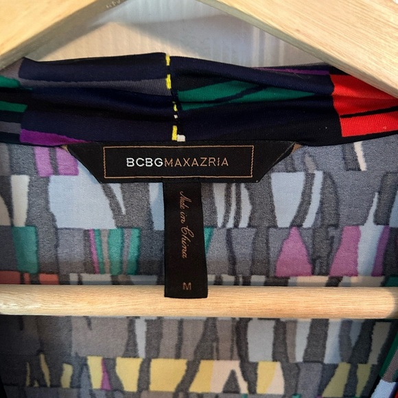 BCBGMaxAzria Women’s Abstract Print Wrap Dress V-Neck 3/4 Sleeve Size Medium - Picture 4 of 4